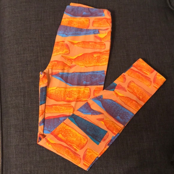 LuLaRoe Pants - NWOT LuLaRoe Whale Leggings